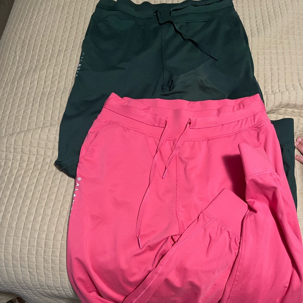 Balance athletica/ vitality joggers set